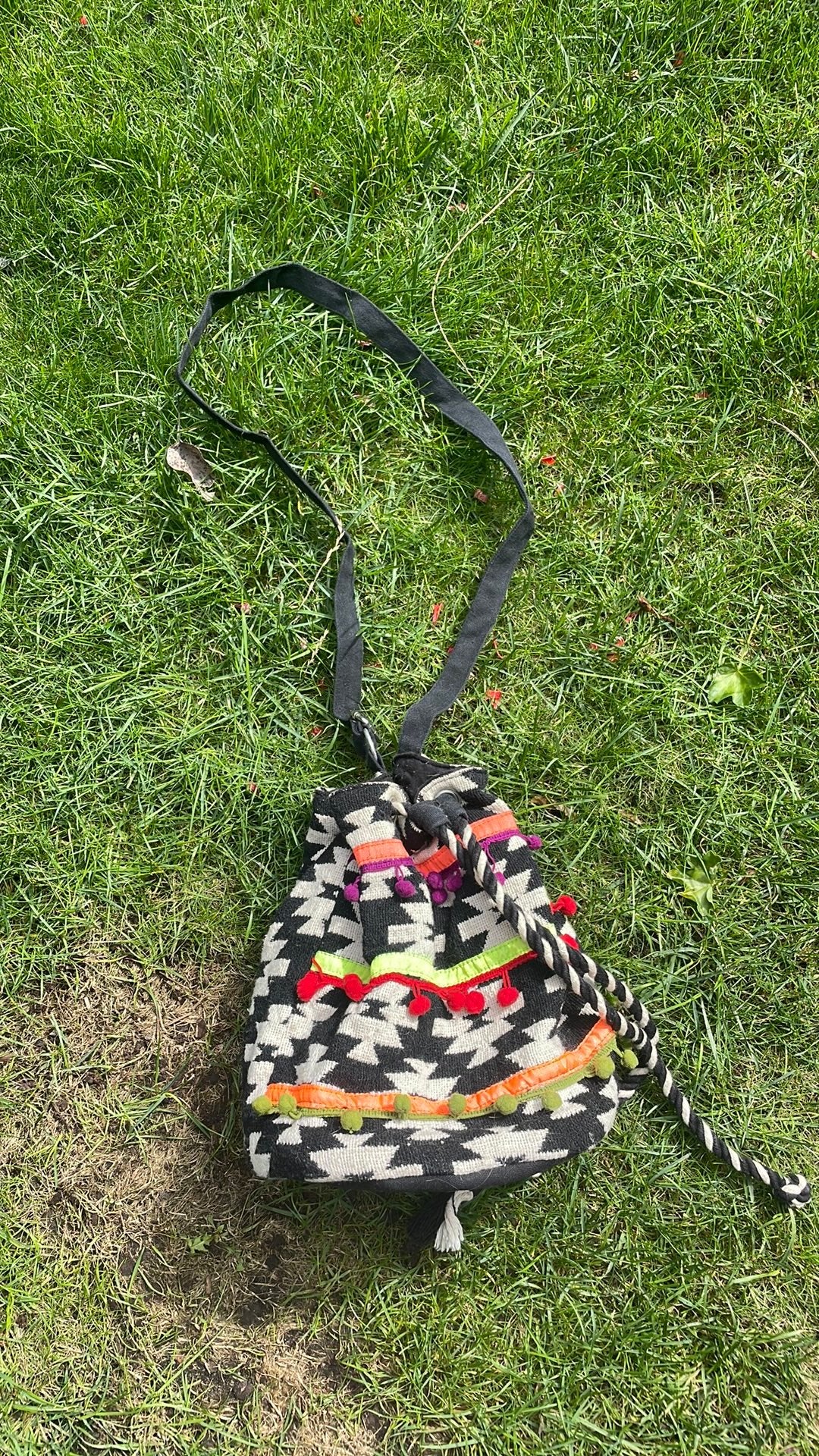 Leuk buideltasje circa 20 cm, Sieraden, Tassen en Uiterlijk, Ophalen, Gebruikt