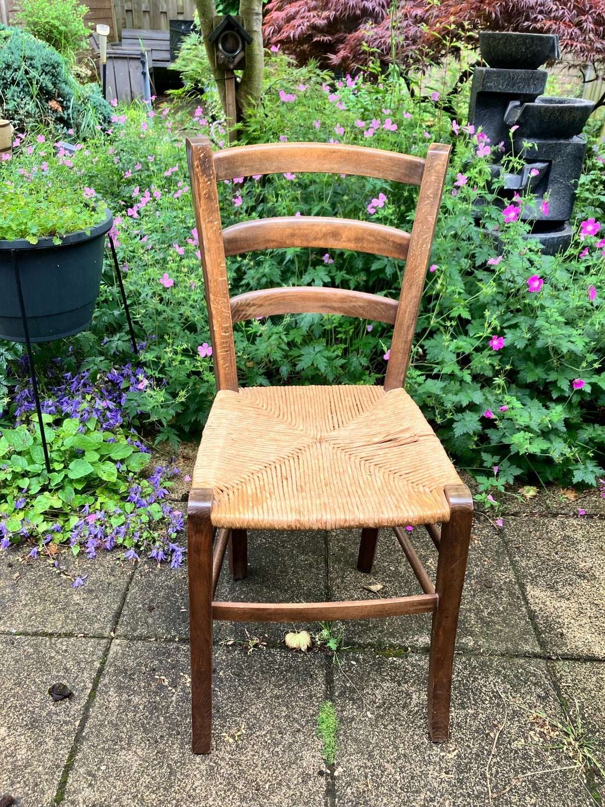 Vintage houten stoel met biezen zitting, Ophalen
