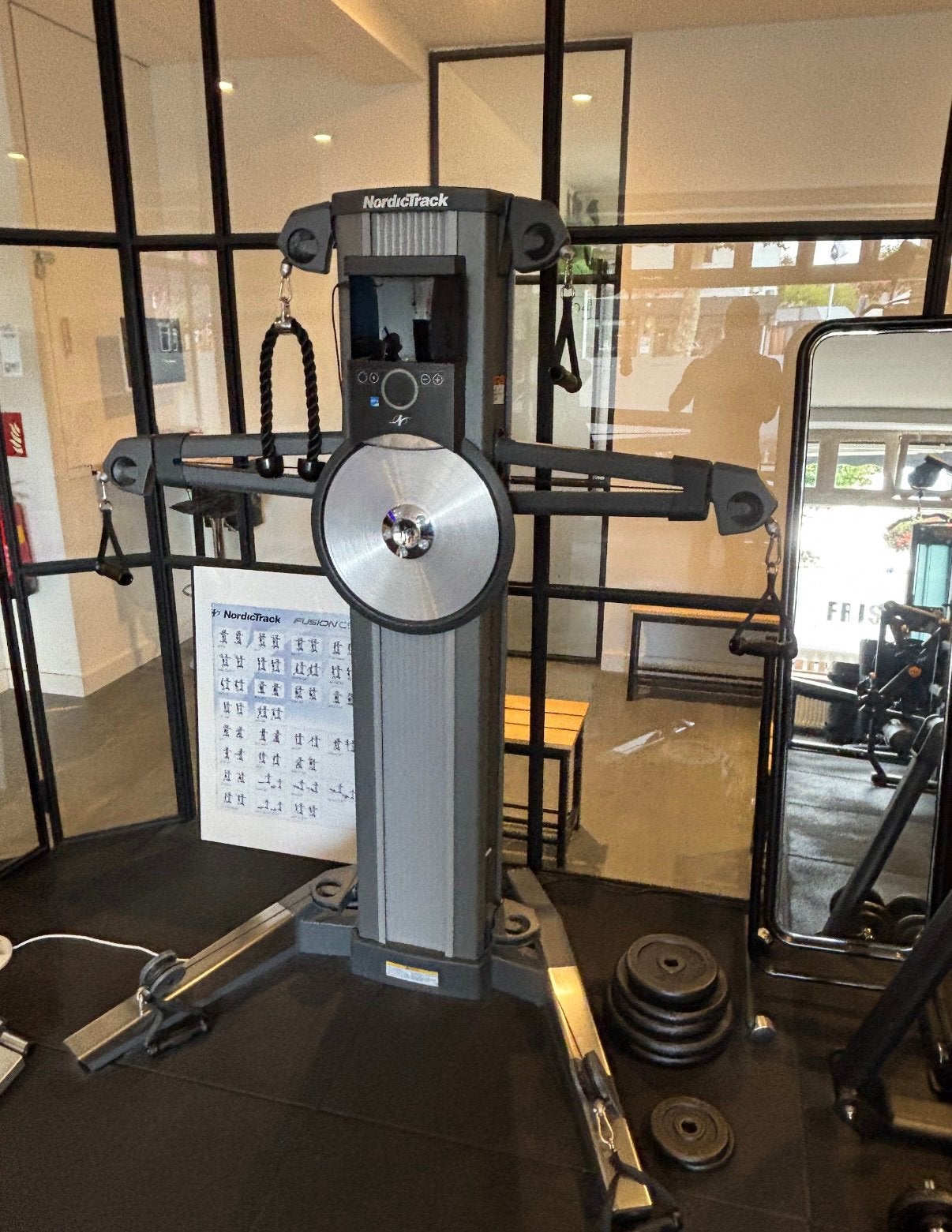 NordicTrack Fusion CST Krachtstation + Tablet, Ophalen, Krachtstation, Armen, Zo goed als nieuw