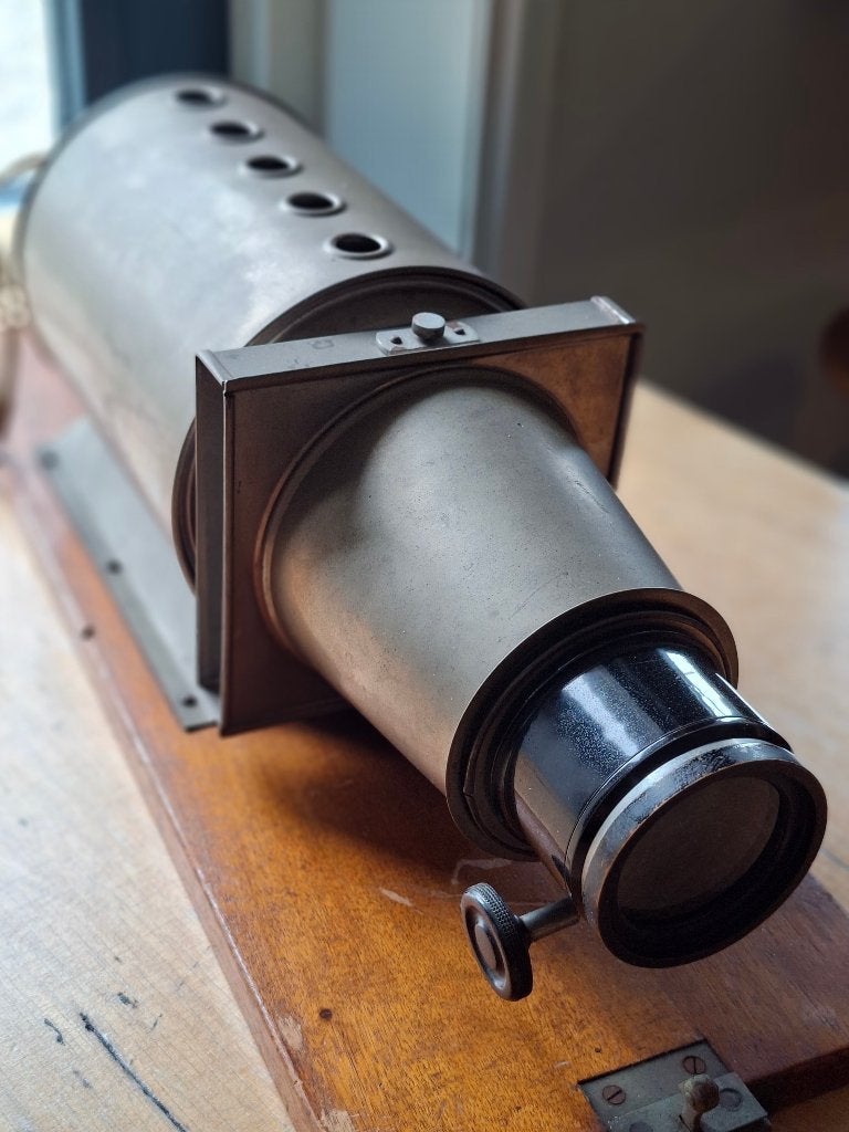 Liesegang Hora Toverlantaarn, Ophalen of Verzenden, Voor 1940, Projector