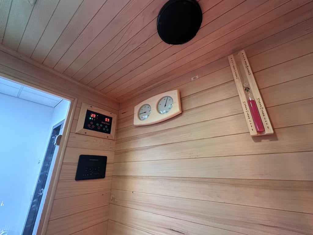 NIEUWE COMBI SAUNA | INFRAROOD + FINSE SAUNA VOOR THUIS, Info@inner-stillness.nl, Direct leverbaar, Fins of Traditioneel, 7665VB