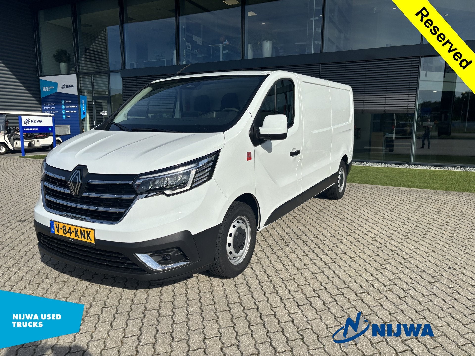 Renault Trafic 150 T30 L2H1 Carplay + Trekhaak (bj 2024), Voorwielaandrijving, Gebruikt, Euro 6, 4 cilinders