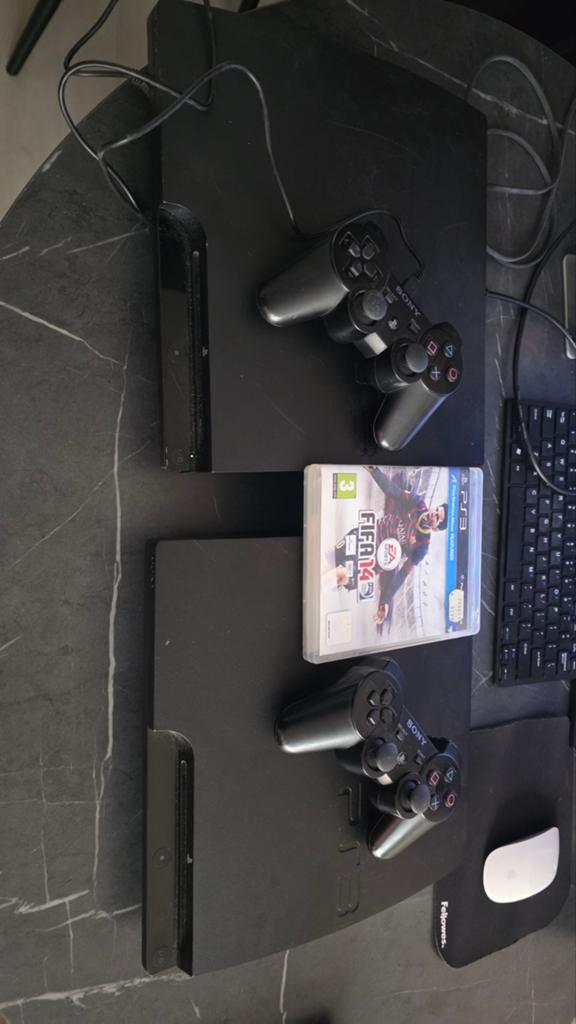 2x PS3, Ophalen of Verzenden, Gebruikt, Met 2 controllers