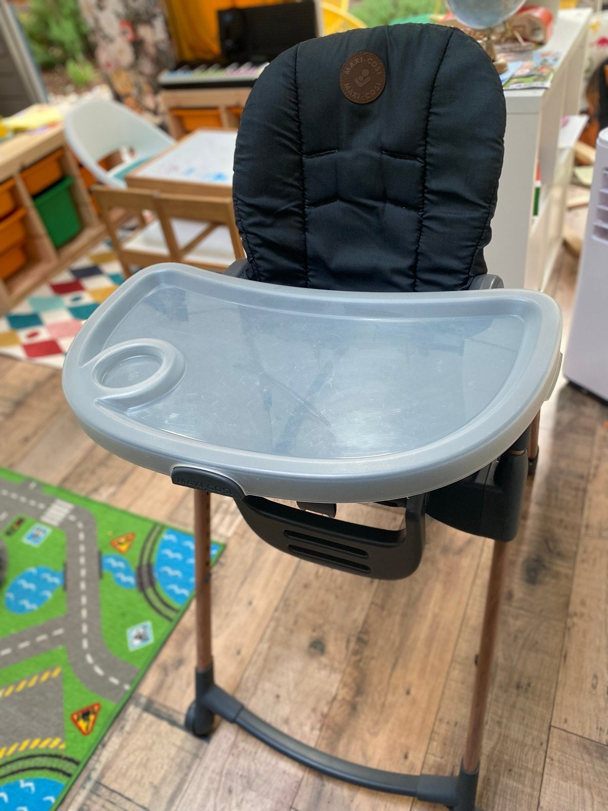 Maxi-Cosi Minla 6-in-1 Meegegroeistoel - Nieuw in doos, Kinderen en Baby's, Ophalen, Nieuw, Meegroeistoel, Afneembaar eetblad