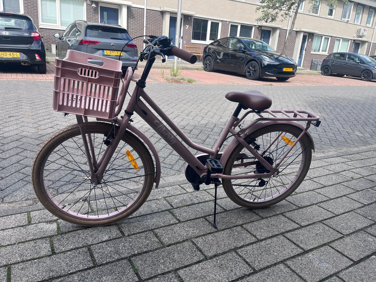 Liberty Meisjesfiets 20 inch - Roze met mandje, Ophalen, Velgrem, Handrem, Gebruikt