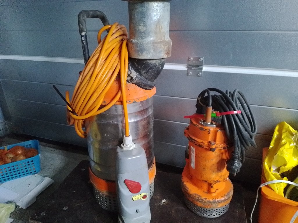 Bouwpomp 70m3 klokpomp 400V slurry/mestpomp + 12m brandslang, Ophalen, Elektrisch, Dompelpomp