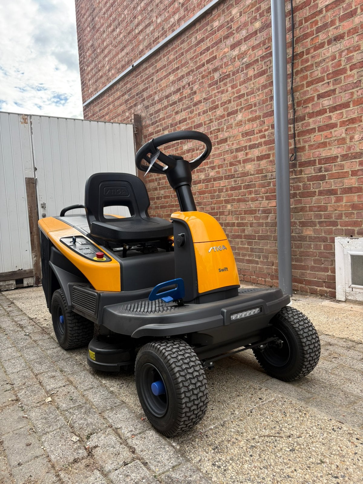 Stiga Swift NIEUW- 2025, Ophalen, Accu-grasmaaier, Nieuw, 50 cm of meer