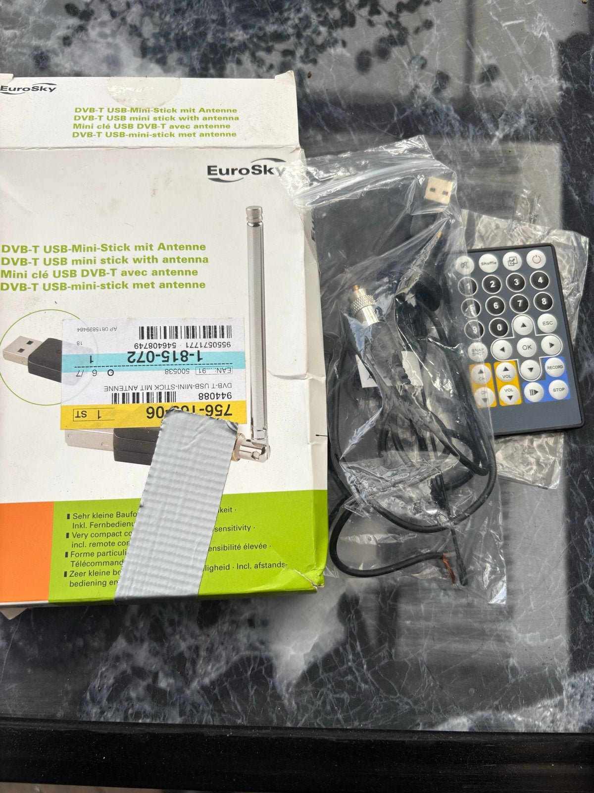 EuroSky DVB-T USB Mini-Stick met Antenne en Afstandsbedienin, Ophalen of Verzenden, Nieuw, Decoder