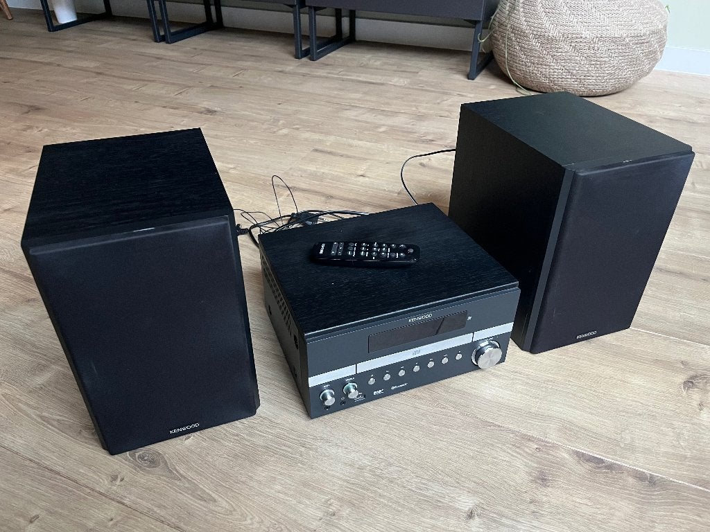 Goede Kenwood DAB Radio met speakers, Ophalen, Gebruikt, Radio