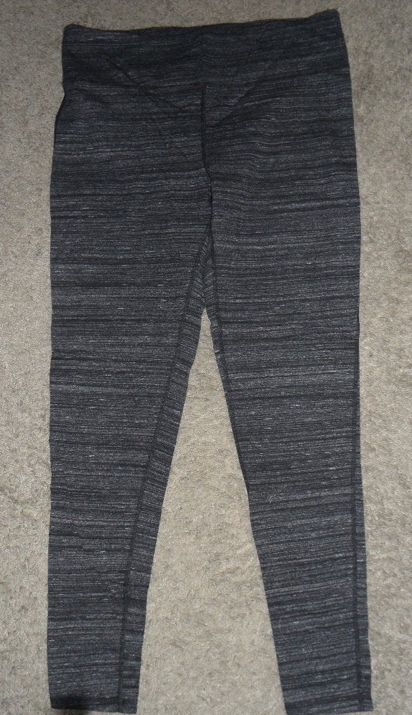 In nieuwstaat: zwartgrijze sport/fitnessbroek, HEMA (L), Zwart, Maat 42/44 (L), Ophalen of Verzenden, Hema