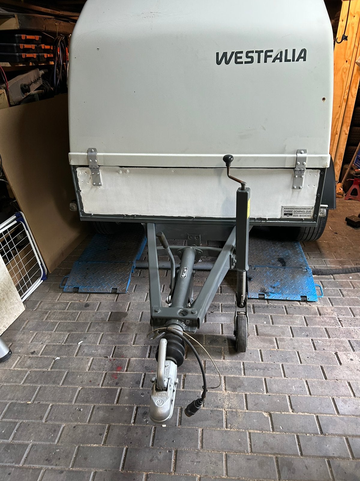 WESTFALIA 118651 E 421, Ophalen