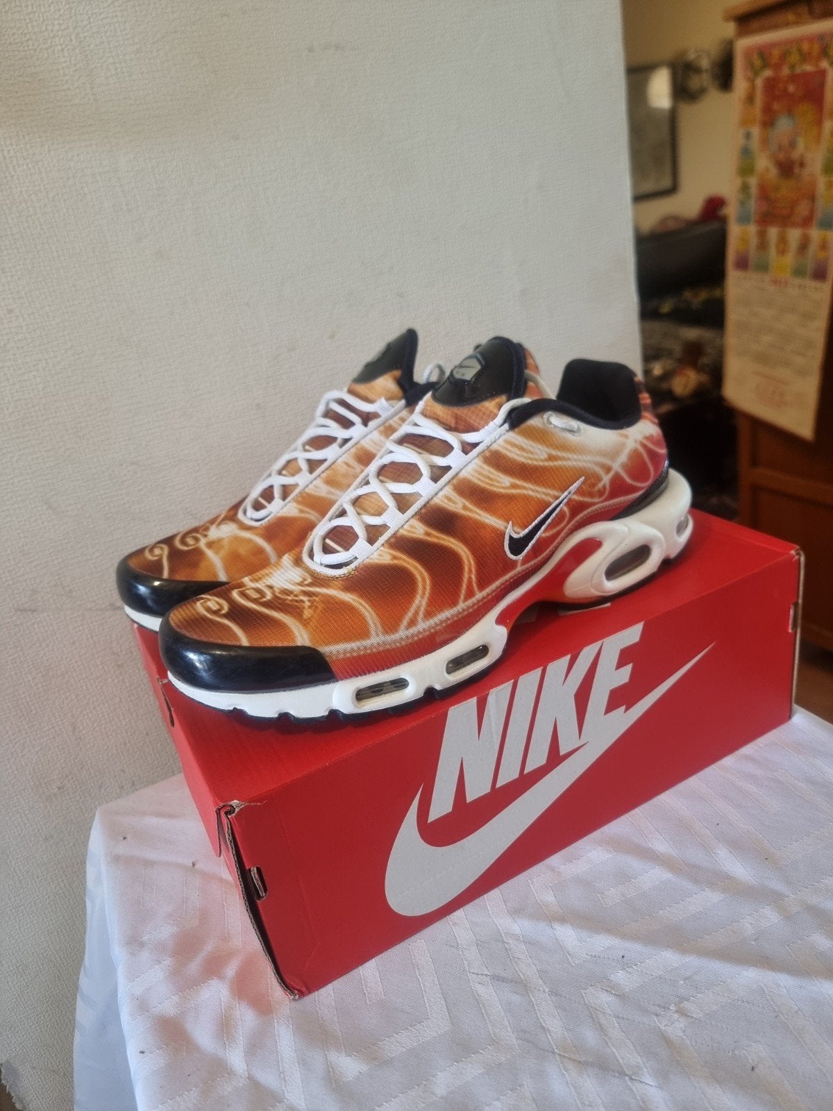 Nike Air Max TN Anniversary Yellow Stone Maat 47,5, Oscagio, Overige kleuren, Sportschoenen, Onbekend