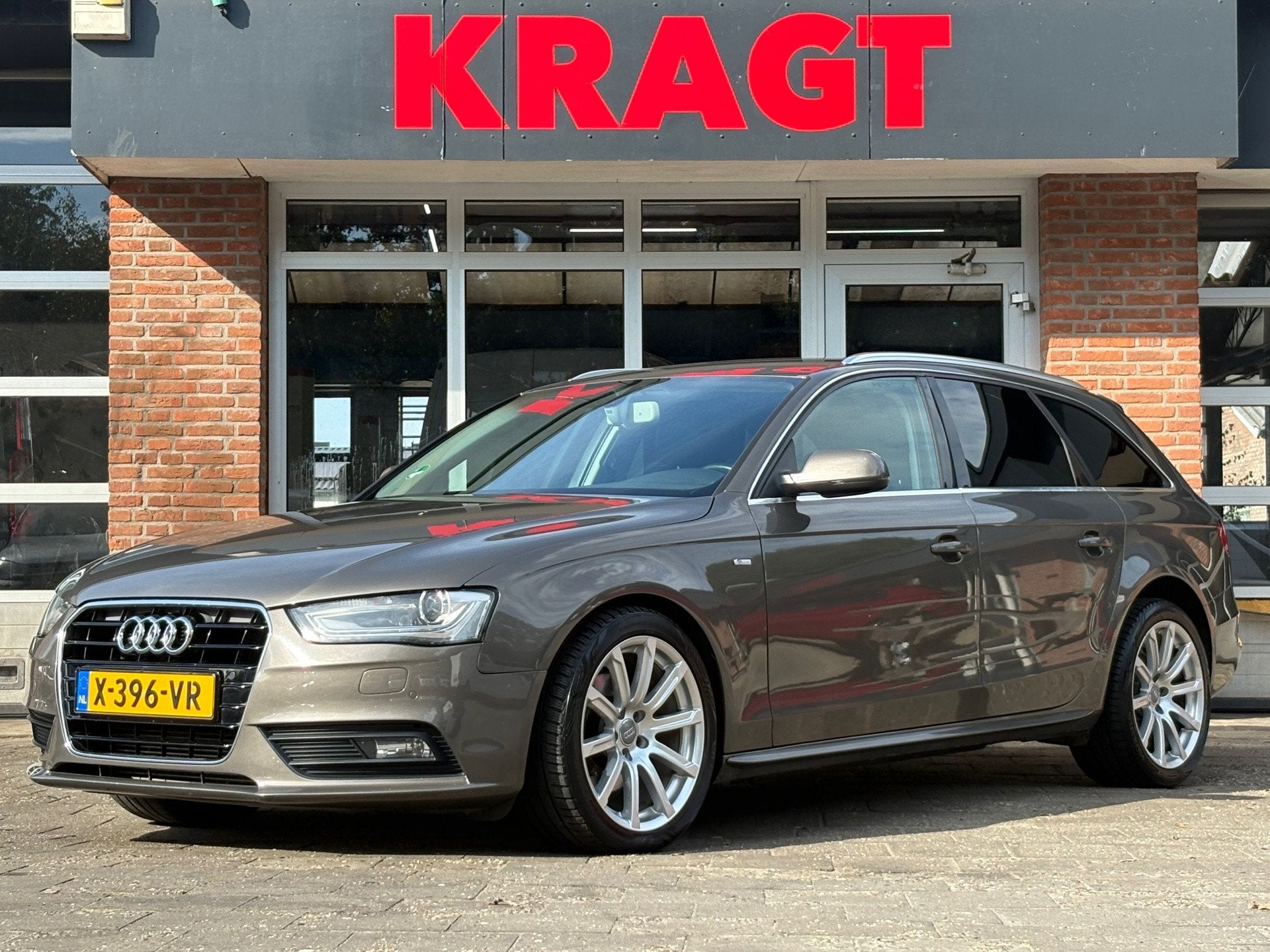 Audi A4 Avant Pro Line S 1.8 TFSI 170 pk - AUTOMAAT - leder, Auto's, Euro 5, Gebruikt, 4 cilinders, 1505 kg