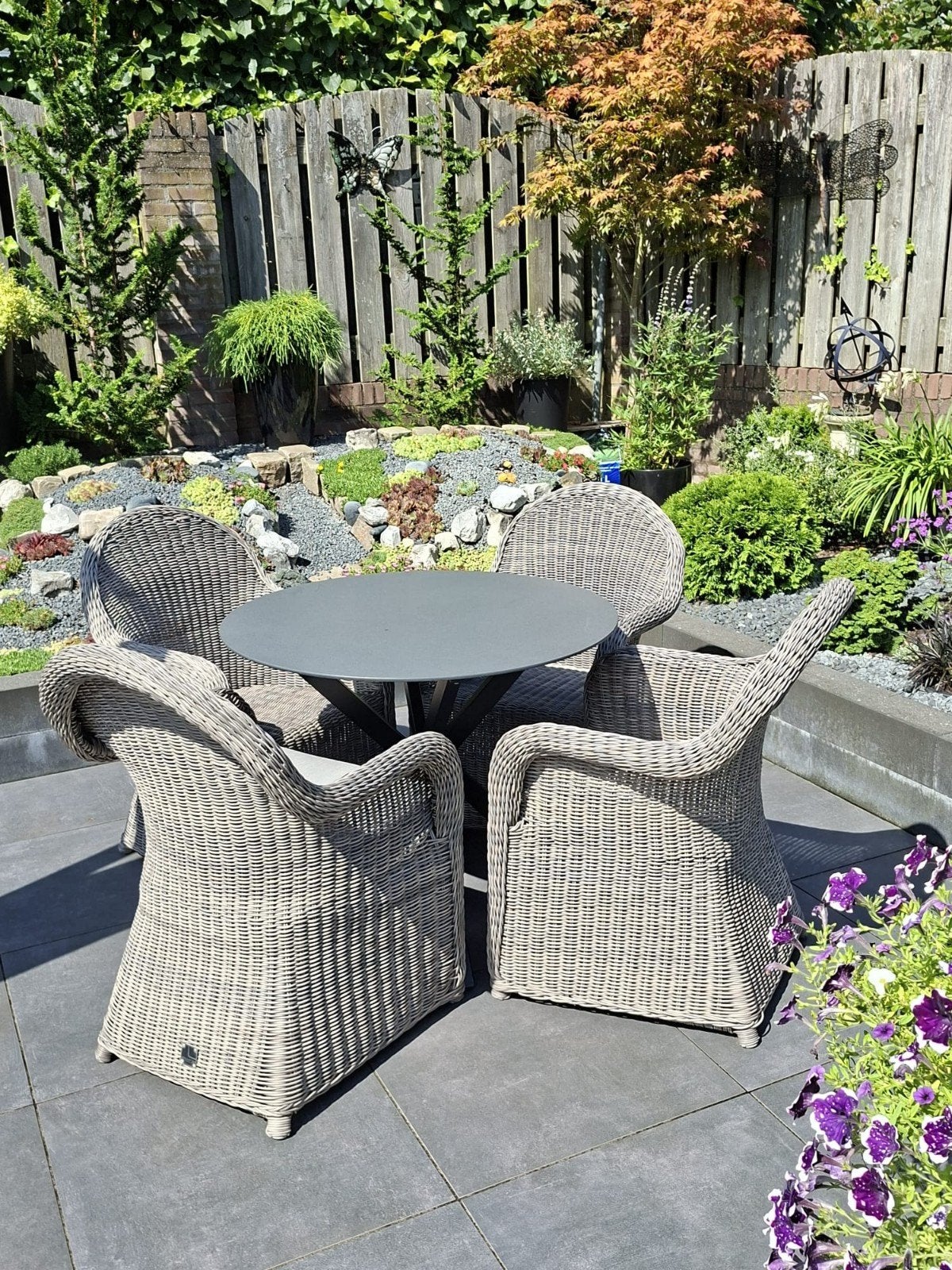 Tuinset met 4 stoelen en ronde tafel (90cm diameter), Ophalen, 4 zitplaatsen, Gebruikt, Wicker