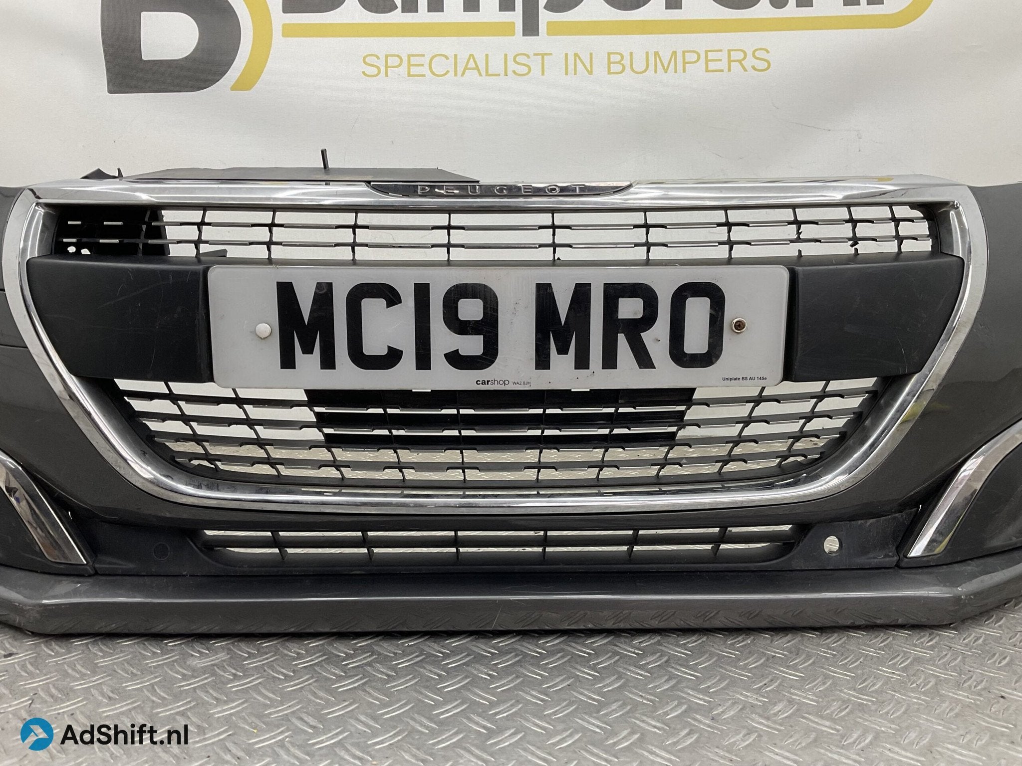 Bumper Peugeot 208 Facelift 16-19 9810513777 Voorbumper J2-2, Bumper