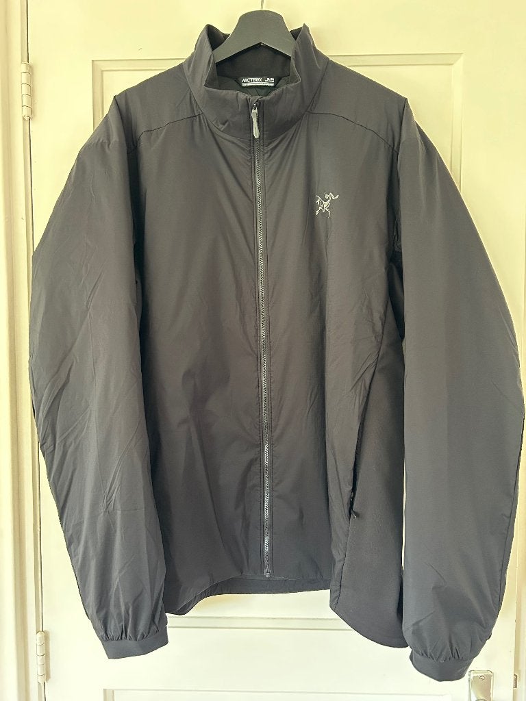 Arcteryx Atom Jacket maat XL & L (Origineel), Ophalen of Verzenden, Nieuw, Maat 56/58 (XL), Zwart