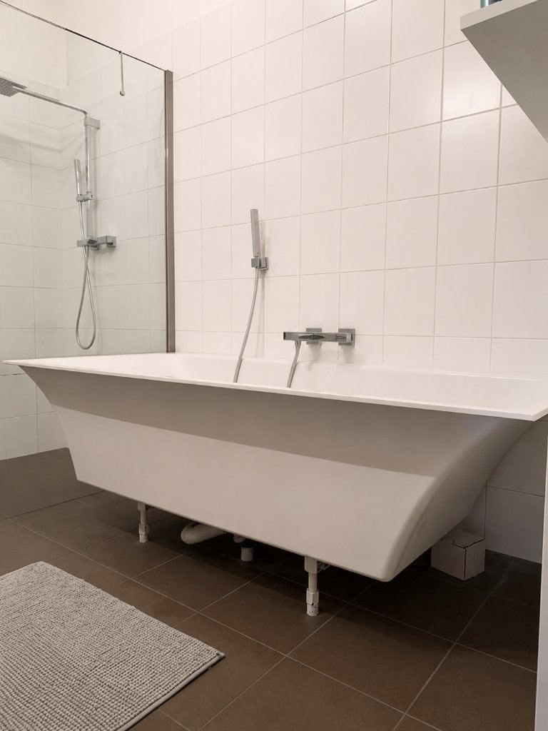 Vrijstaand ligbad wit - inclusief sifon en poten, Ophalen, Zo goed als nieuw, Bad