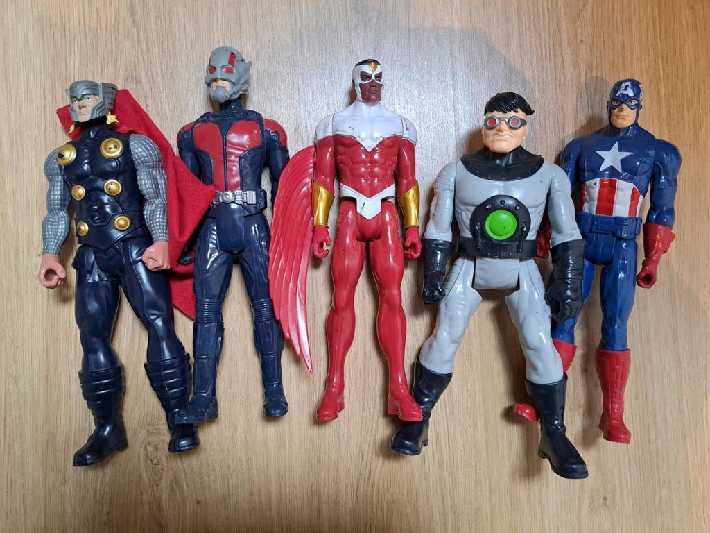 Marvel Poppen Set - 5 Helden, ca. 20 cm, Ophalen of Verzenden, Gebruikt