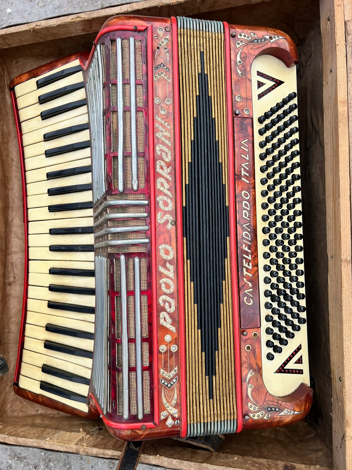 Vintage Paolo Soprani accordeon, Gebruikt, Met koffer, Toetsaccordeon, 120-bas