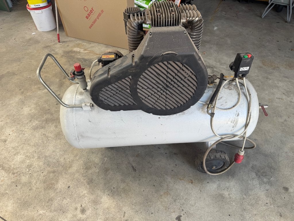 Bottarini compressor 270L 380volt 10 bar, Ophalen, Gebruikt, 400 tot 800 liter/min, Mobiel