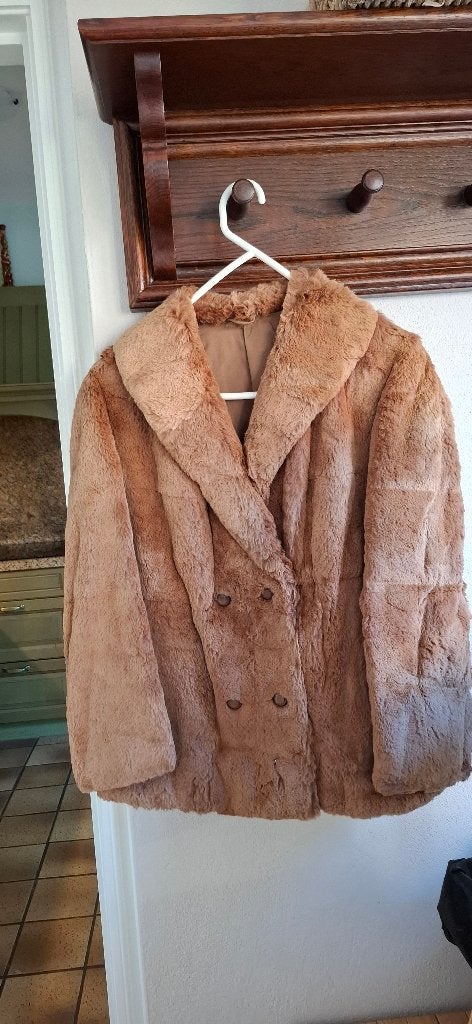 Bontjas maat 38, Kleding | Dames, Jassen | Winter, Ophalen, Zo goed als nieuw, Maat 38/40 (M), Bruin