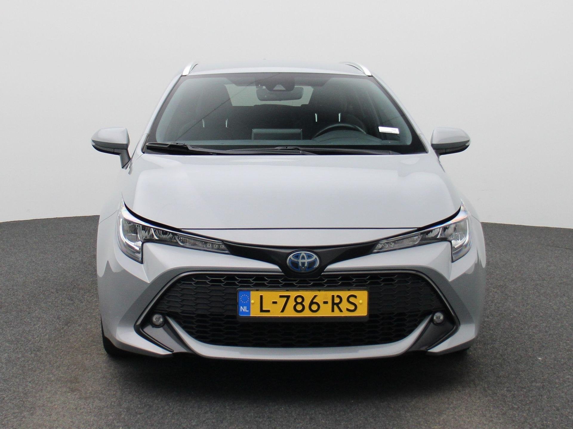 Toyota Corolla Touring Sports 1.8 Hybrid Dynamic | Apple Car, 450 kg, Gebruikt, 4 cilinders, 122 pk