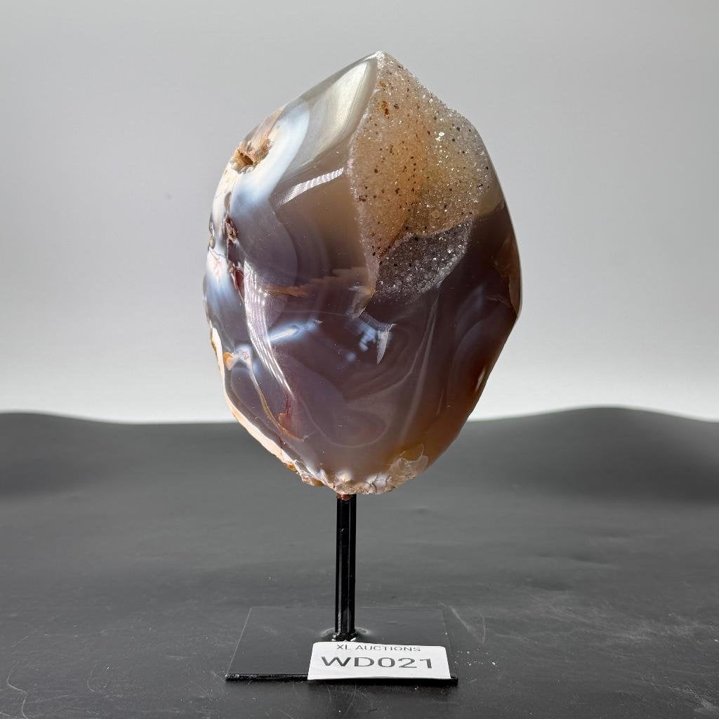 Agaat op standaard met druzy 1,1 kg, Ophalen of Verzenden, Mineraal