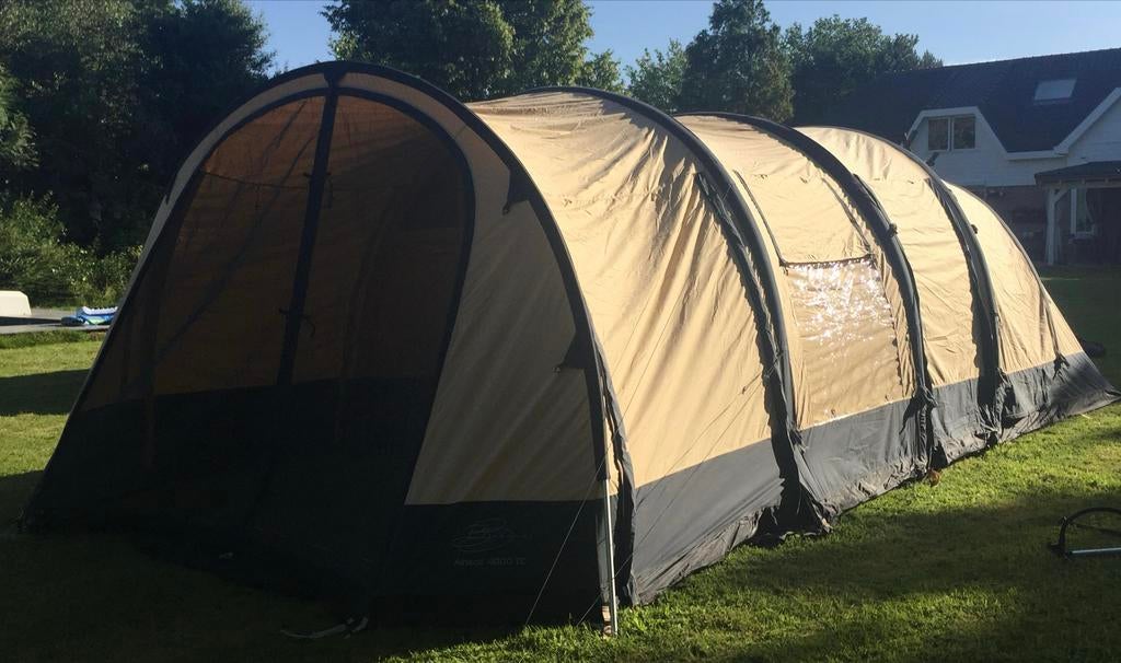 Bardani Airwolf 4000TC tunneltent 5 personen, Caravans en Kamperen, Tenten, Ophalen of Verzenden, Gebruikt, Tot en met 5