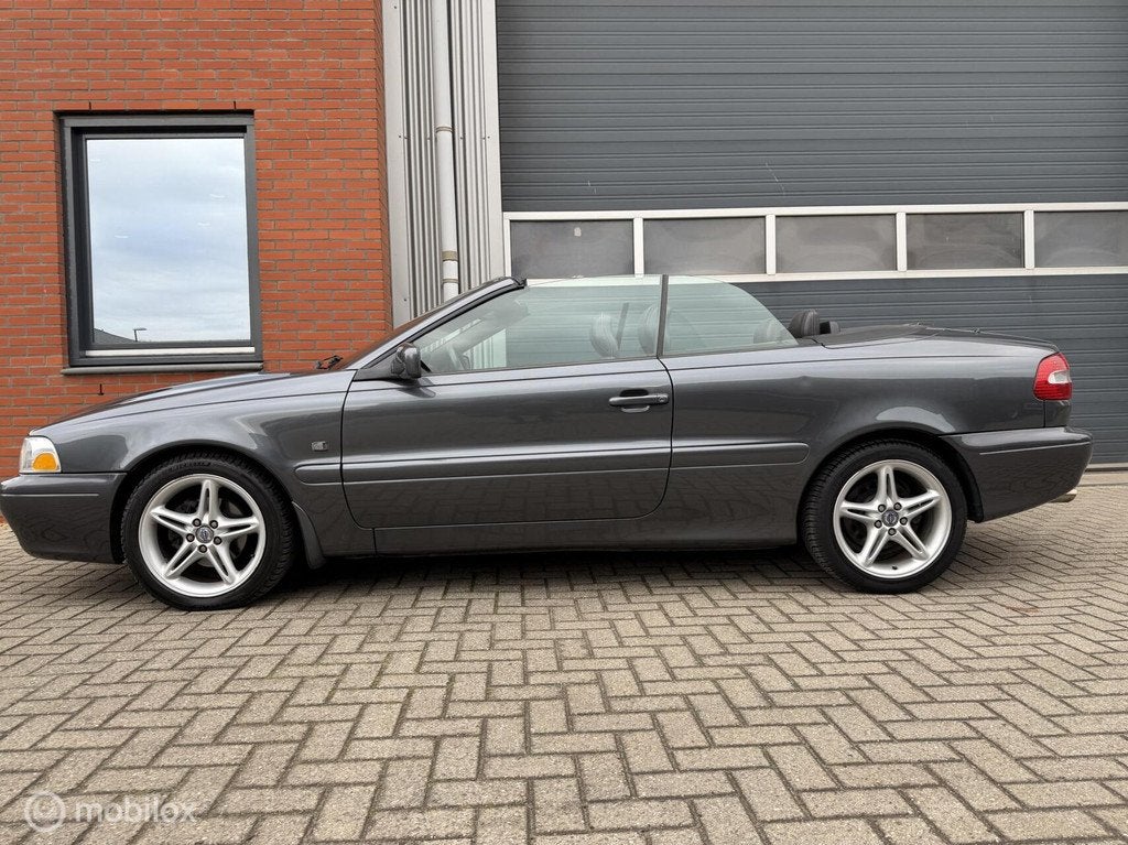Volvo C70 Convertible 2.3 T5 245pk Aut. Tourer Black, Auto's, Volvo, Bedrijf, Te koop, C70, ABS, Airbags, Airconditioning, Alarm