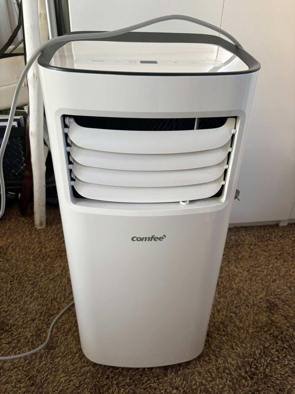 Te koop Comfee 7000 mobiele airco, Ophalen, Ventileren, 3 snelheden of meer, Zo goed als nieuw