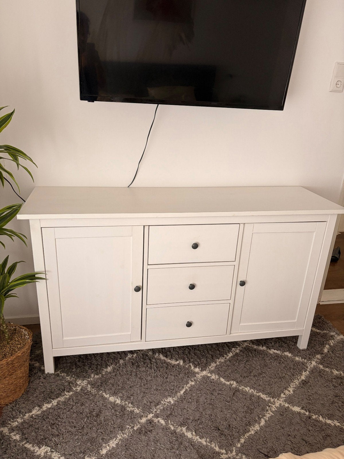 Witte ladekast/dressoir met deuren en planken, Huis en Inrichting, Ophalen, Modern, Scandinavisch, 150 tot 200 cm, Met lade(s)