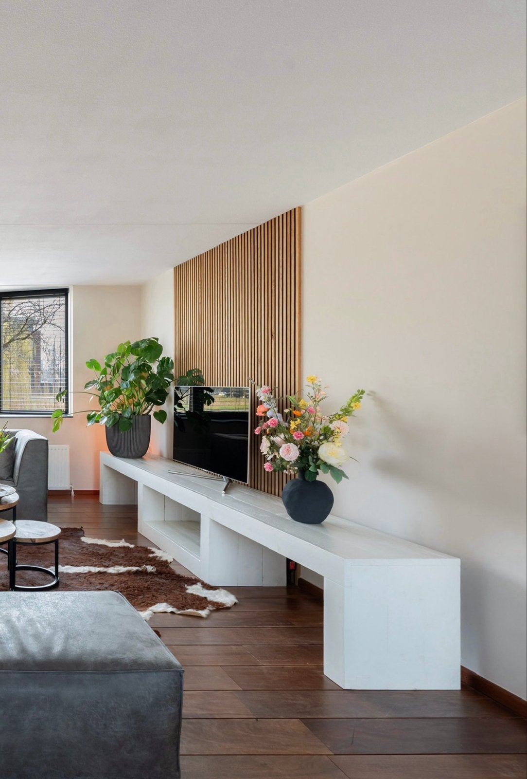 Wit gelakt tv-meubel van steigerhout (350 cm), Ophalen, Zo goed als nieuw, 200 cm of meer, Minder dan 100 cm