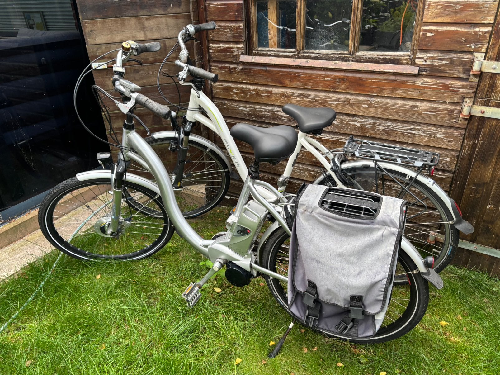 2x elektrische fietsen flyer, Ophalen, Gebruikt, Overige merken