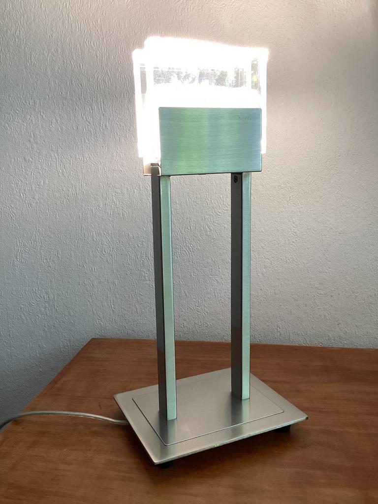design LED tafellampje, Ophalen of Verzenden, Zo goed als nieuw