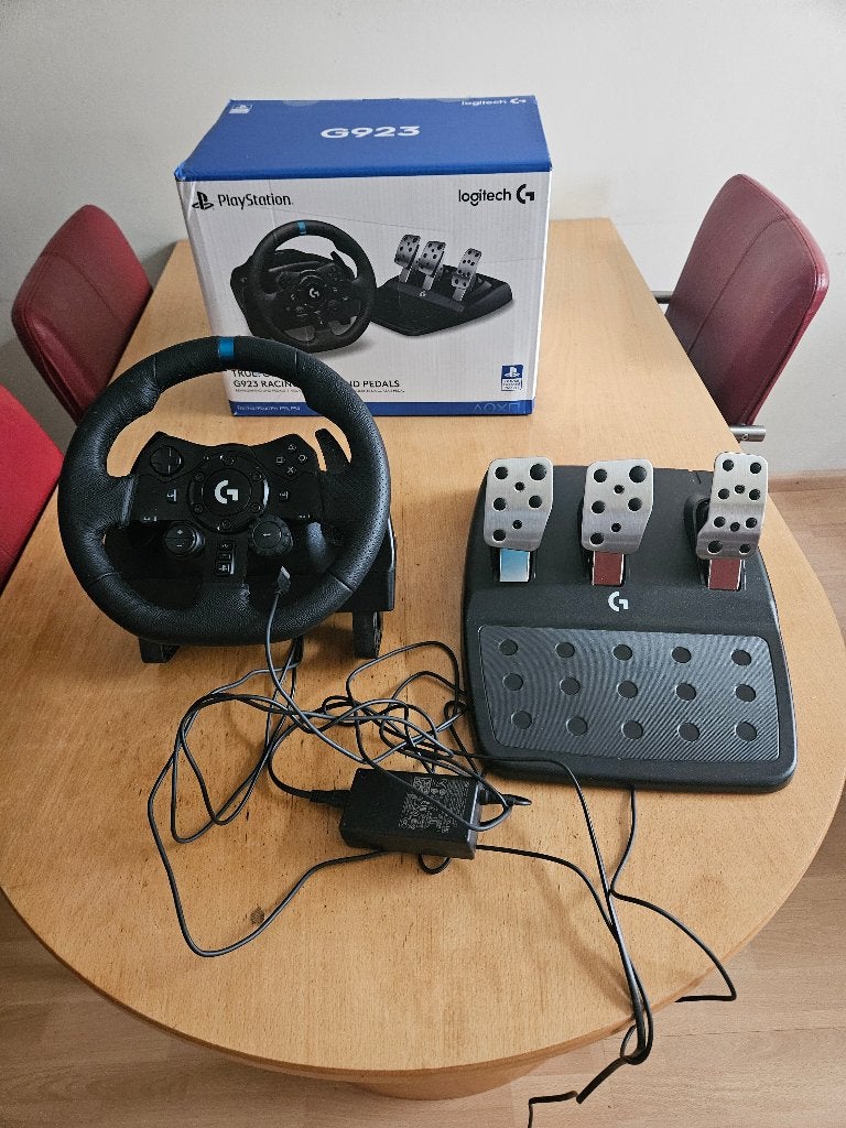 Logitech G923 TRUE FORCE Racing Wheel PS5, PS4, PC, Ophalen, Zo goed als nieuw, Stuur of Pedalen, PlayStation 4