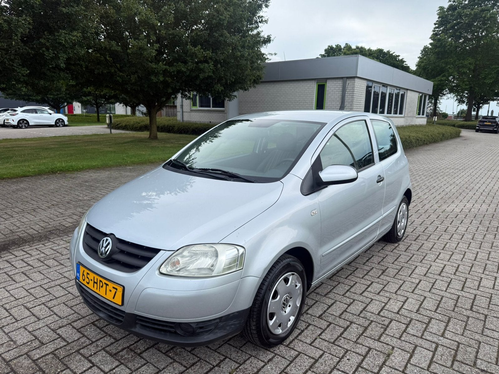 Volkswagen Fox 1.4 55KW 2009 Grijs eerste eigenaar, Auto's, Voorwielaandrijving, 15 km/l, 4 stoelen, Origineel Nederlands