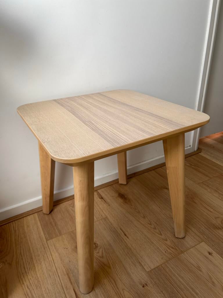 IKEA LISABO Bijzettafel 45x45 cm - Essenfineer, Minder dan 55 cm, Gebruikt, Vierkant, Hout