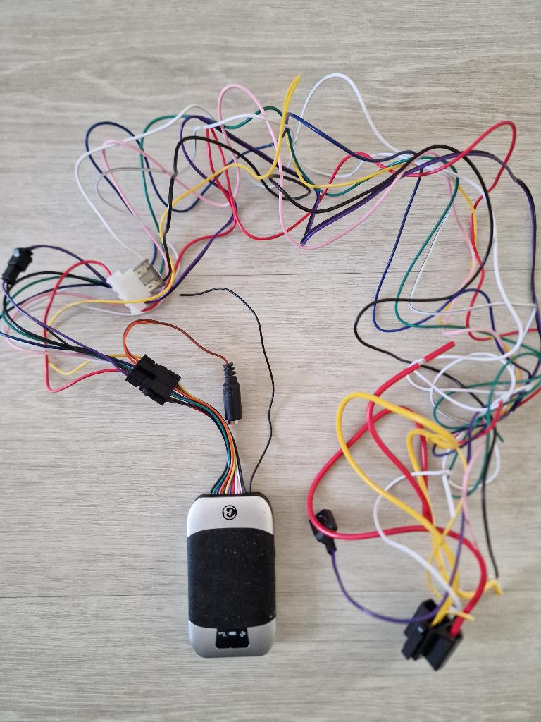Coban 303f voertuig GPS tracker, Auto diversen, Anti-diefstal, Ophalen of Verzenden, Gebruikt