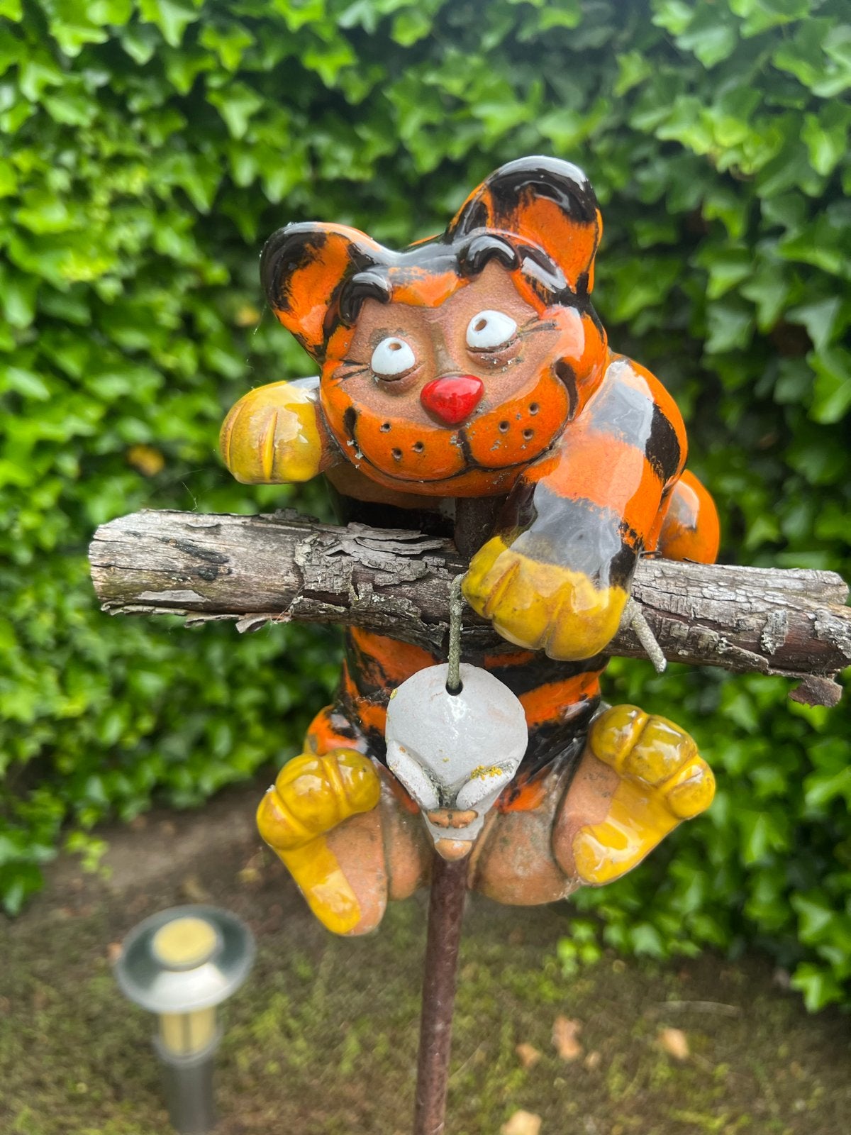 Leuke klei tuinsteker in de vorm van Garfield ., Ophalen of Verzenden, Nieuw
