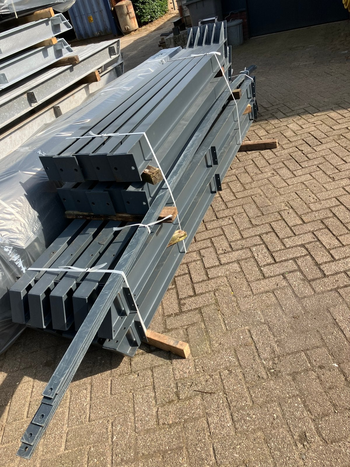 Nieuwe spanten liggen al een tijdje! 6mtr breed, Doe-het-zelf en Verbouw, Ophalen of Verzenden, Zo goed als nieuw