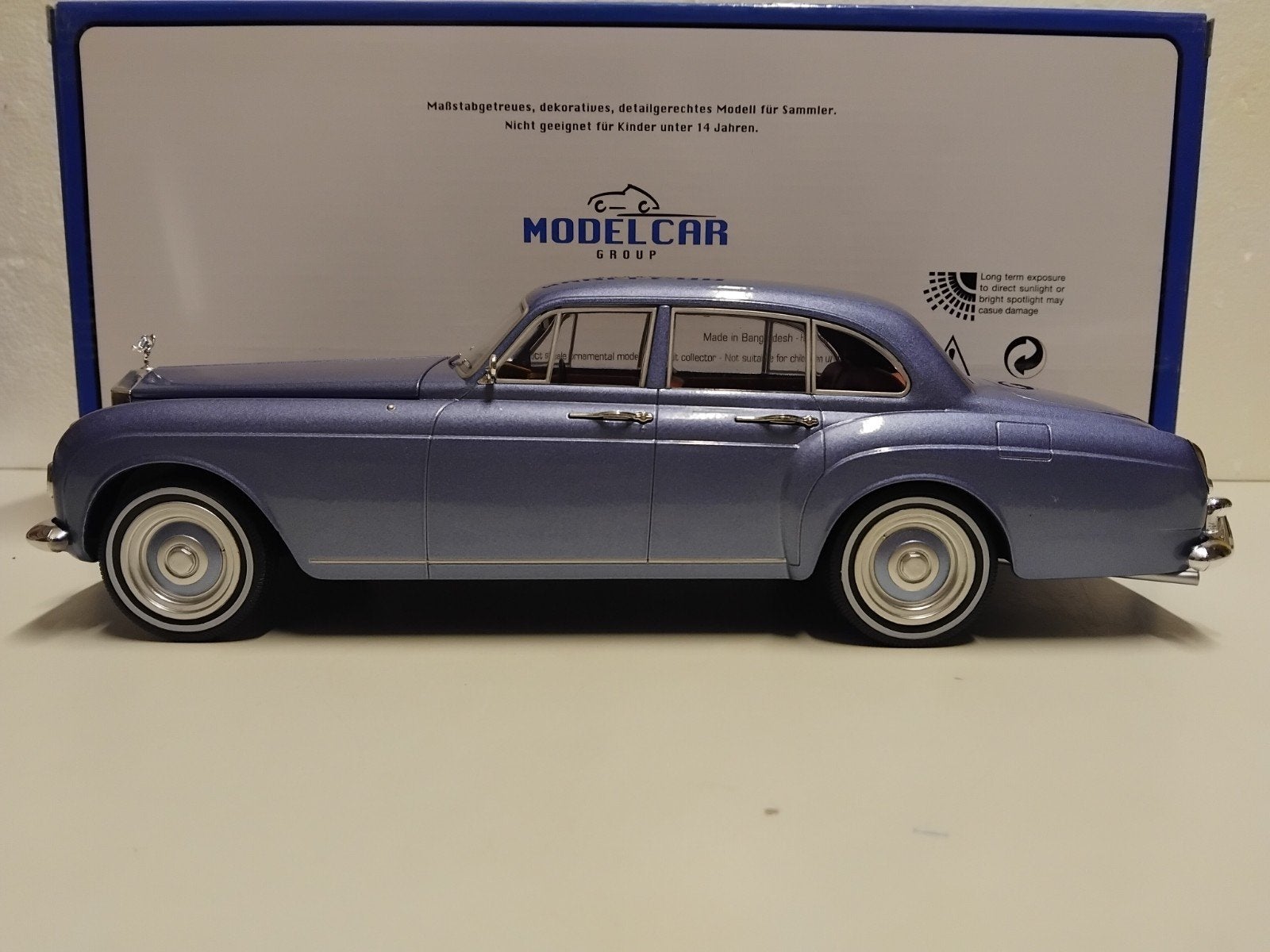 Rolls Royce Silver Cloud III Flying Spur blue Mcg 1:18 KRD, Ophalen of Verzenden, Zo goed als nieuw, Auto, Overige merken