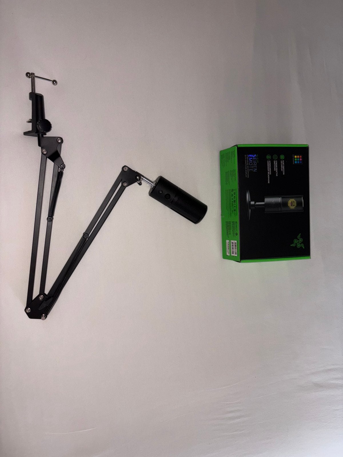 Razer Seiren Emote microfoon, Computers en Software, Overige Computers en Software, Ophalen of Verzenden, Zo goed als nieuw