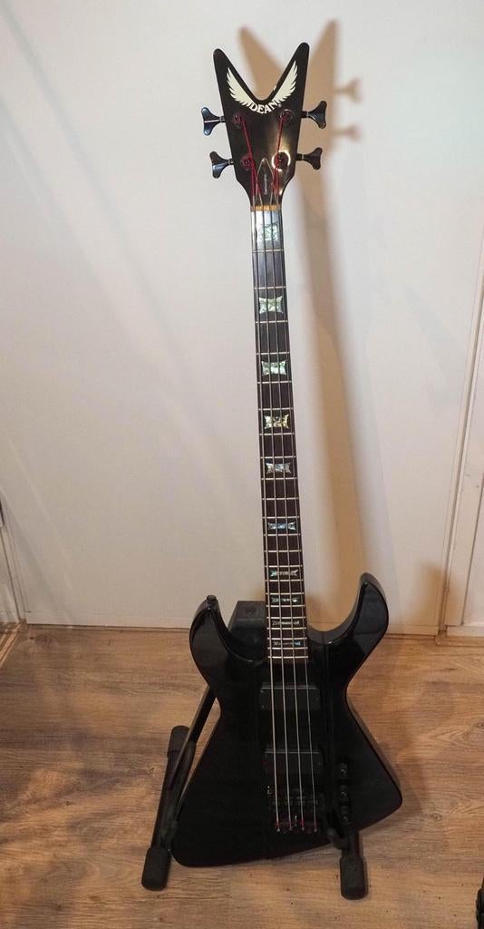 Basgitaar Dean Demonator, Muziek en Instrumenten, Ophalen, Zo goed als nieuw, Elektrisch
