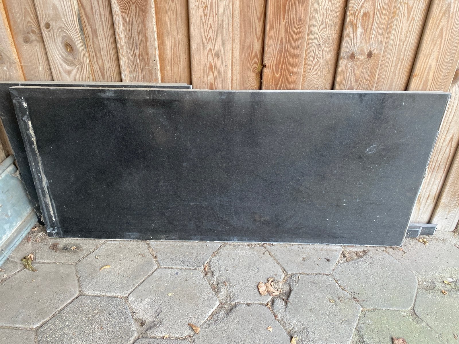 Gratis hardsteen bladen 136x58 cm en 65x58 cm, Ophalen, Gebruikt