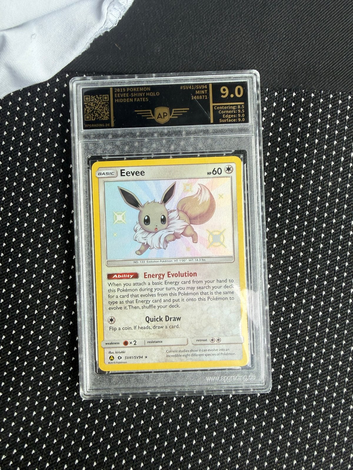 Pokémon Eevee Shiny Holo Hidden Fates AP Graded 9.0, Ophalen, Zo goed als nieuw, Losse kaart, Foil