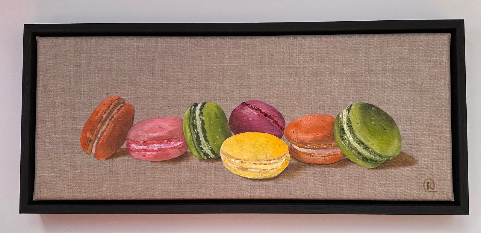 Macarons stilleven in baklijst, Antiek en Kunst, Stilleven, Ophalen of Verzenden, Olieverf, Ophangklaar