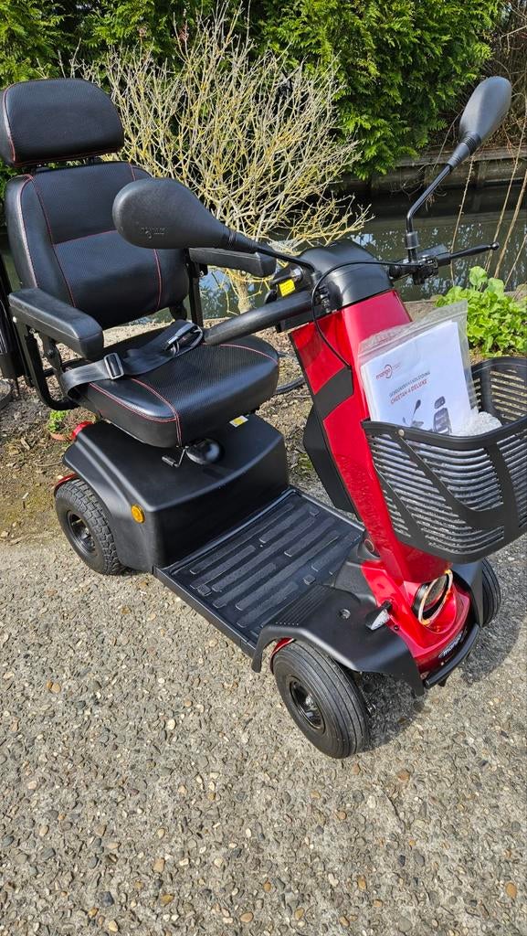 Mango Cheetha Deluxe scootmobiel 2023, 15km/h, Ophalen, Zo goed als nieuw, Elektrische rolstoel