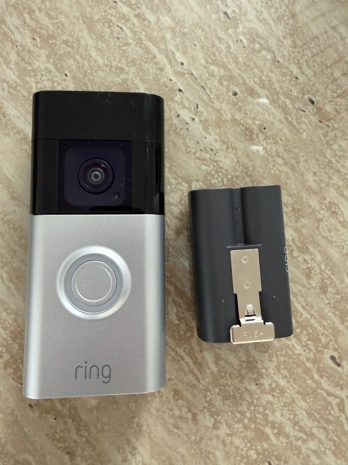 Battery Video Doorbell Plus Ring, Ophalen, Bewegingsdetectiesensor, Zo goed als nieuw, Draadloos