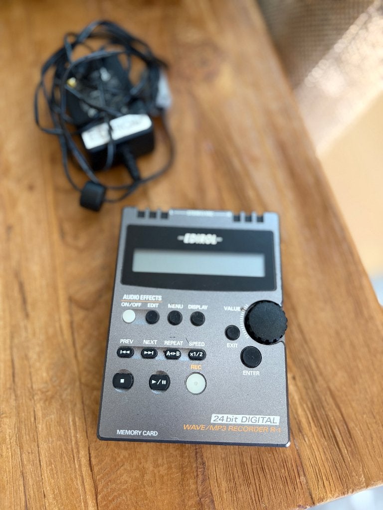 Roland / Edirol R-1 Portable Digital Recorder, Ophalen of Verzenden, Gebruikt, Audio