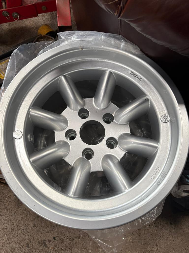Diverse chrysler en ford mustang wielen nieuwe minilite, Ophalen, 18 inch, Goid year, Ford